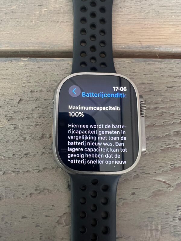 Apple Watch Ultra 2 – Naturel Titanium (Marge)