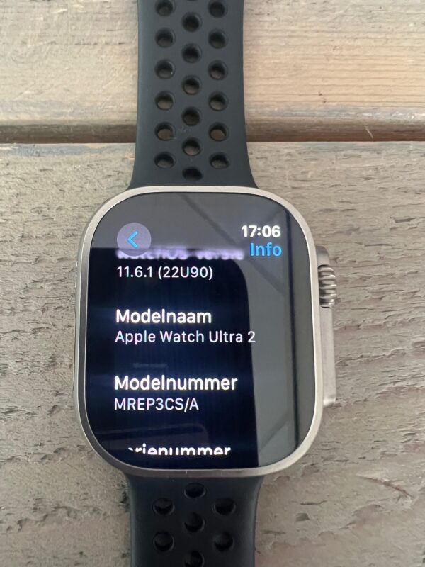 Apple Watch Ultra 2 – Naturel Titanium (Marge)